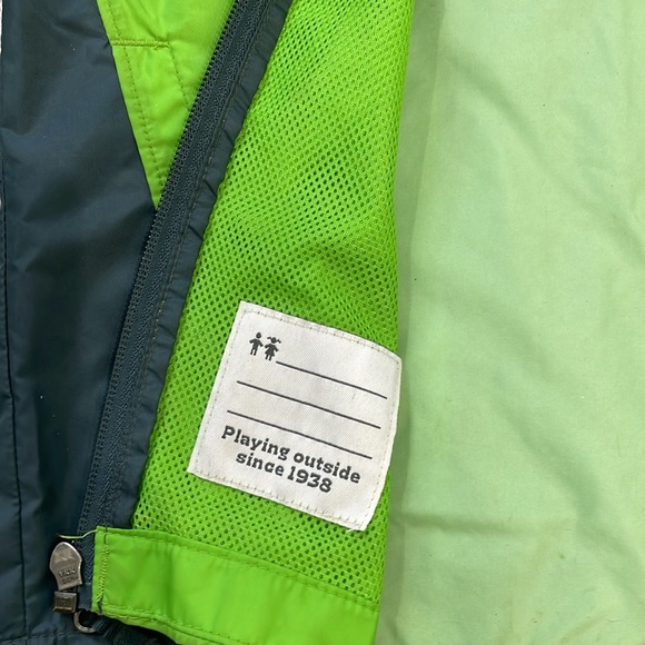 Kids Columbia Rain Jacket, Size Small, Gray and Green - Picture 3 of 5